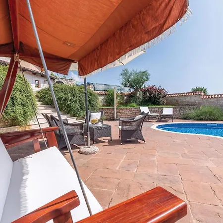 Pet Friendly Home In Visnjan Tatil Evi