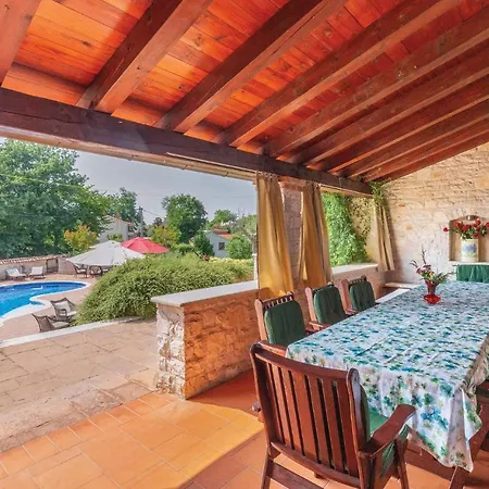 Semesterbostad Pet Friendly In Višnjan